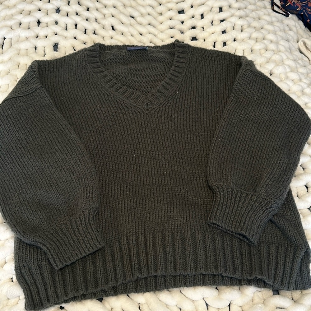Wooden Ships V Neck Dark Grey Charcoal Sweater XS